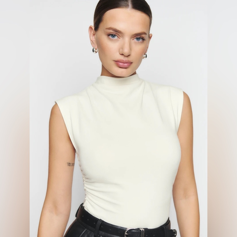 REFORMATION lindy top off WHITE small
